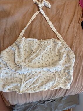 American Eagle Outfitters Cream Floral Halter Crop Top